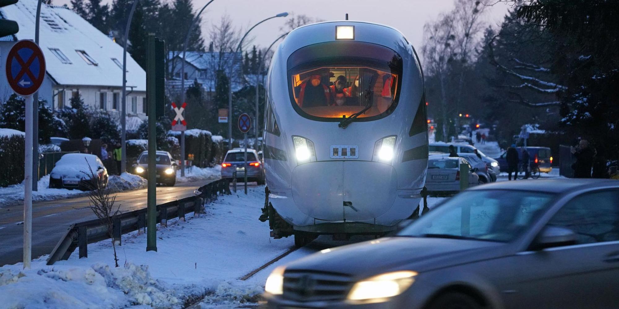 Bahn_ICE_Berlin