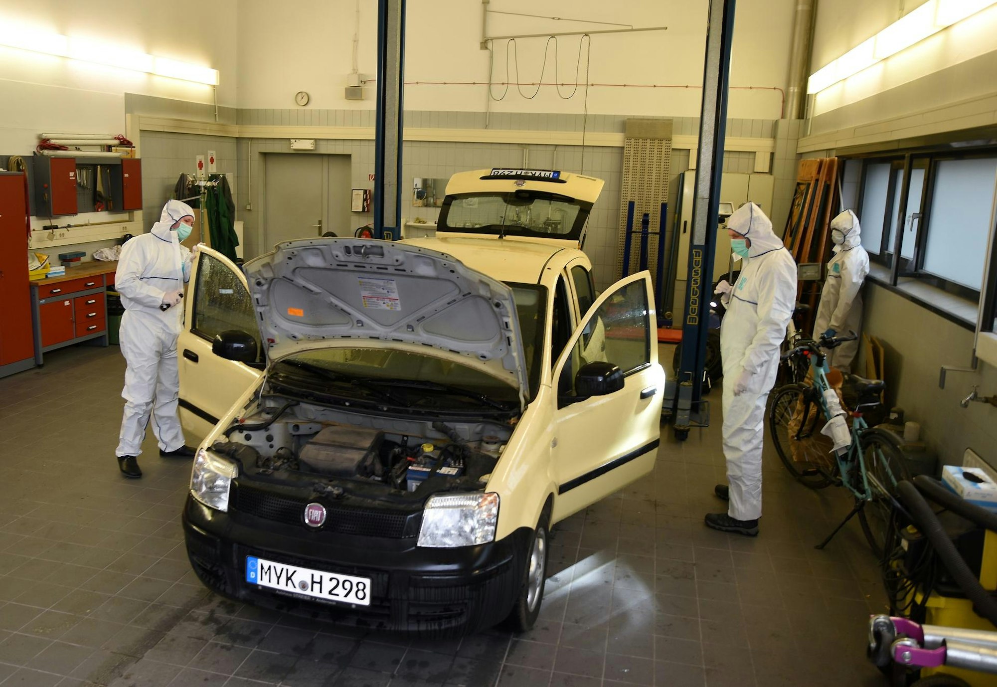 6AA4DF52-D3C8-4AFF-976B-9F061C2B1A19