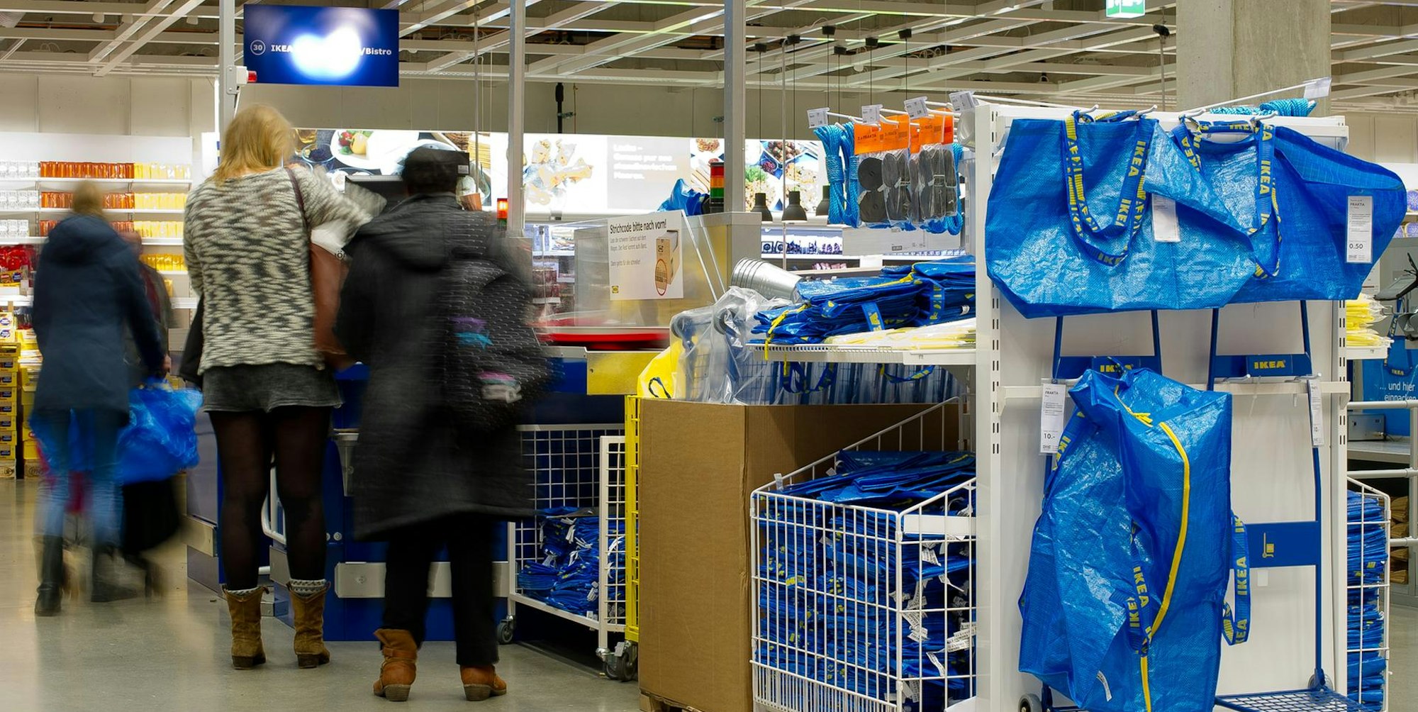 Ikea_blaue_Taschen