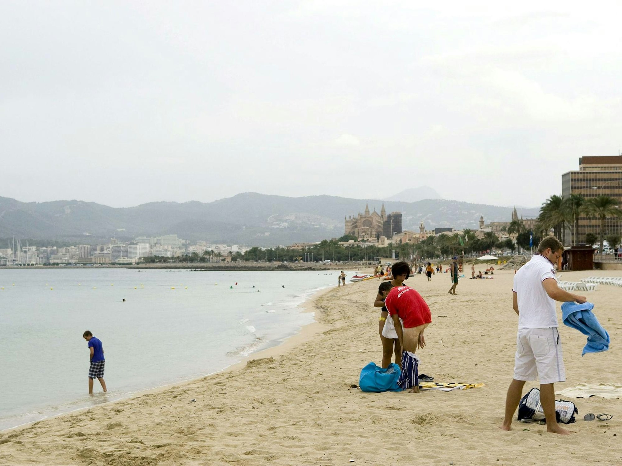 Der Strand Can Pere Antoni in Palma de Mallorca.
