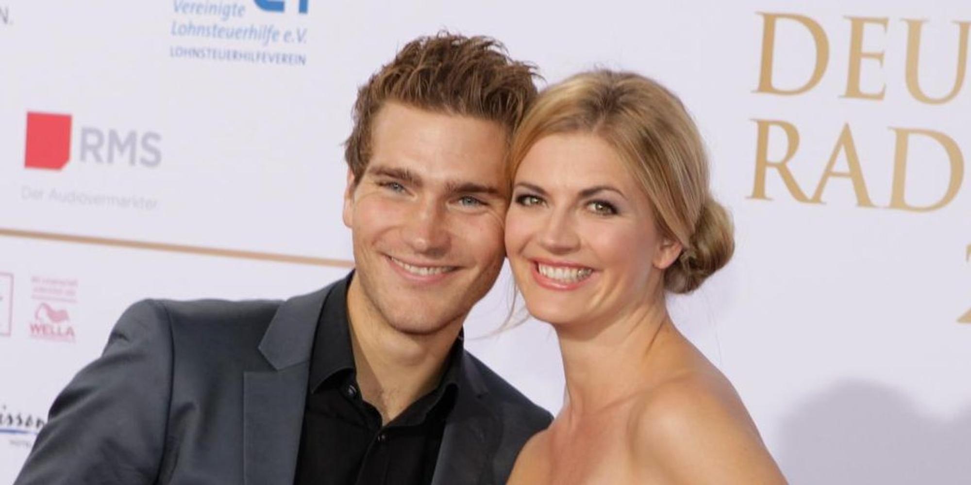 51671232